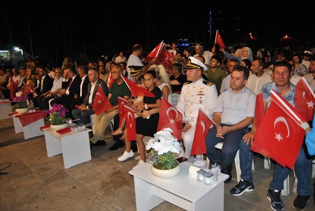 15 Temmuz Demokrasi Ve Milli Birlik Yürüyüşü Fethiye'de Gerçekleştirildi