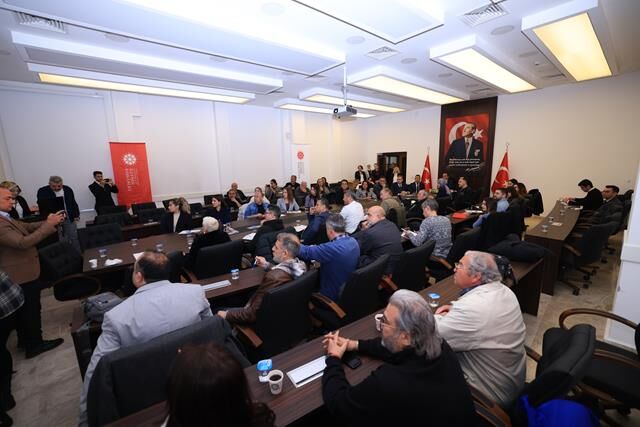 Gazetecilere “Algoritma Ve Sosyal Medya” Eğitimi
