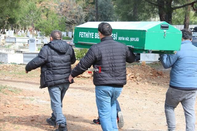 19 Yıl Sonra Aydınlatılan Cinayetin Kurbanı Son Yolculuğuna Uğurlandı