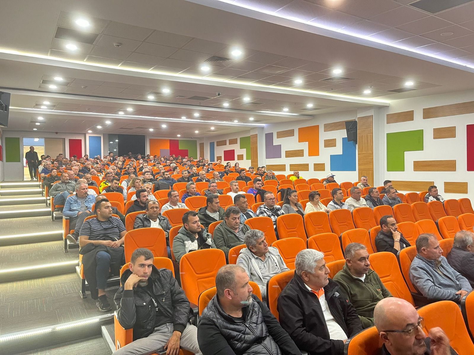2 Bin 750 Şoföre Mesleki Gelişim Eğitimi Verildi