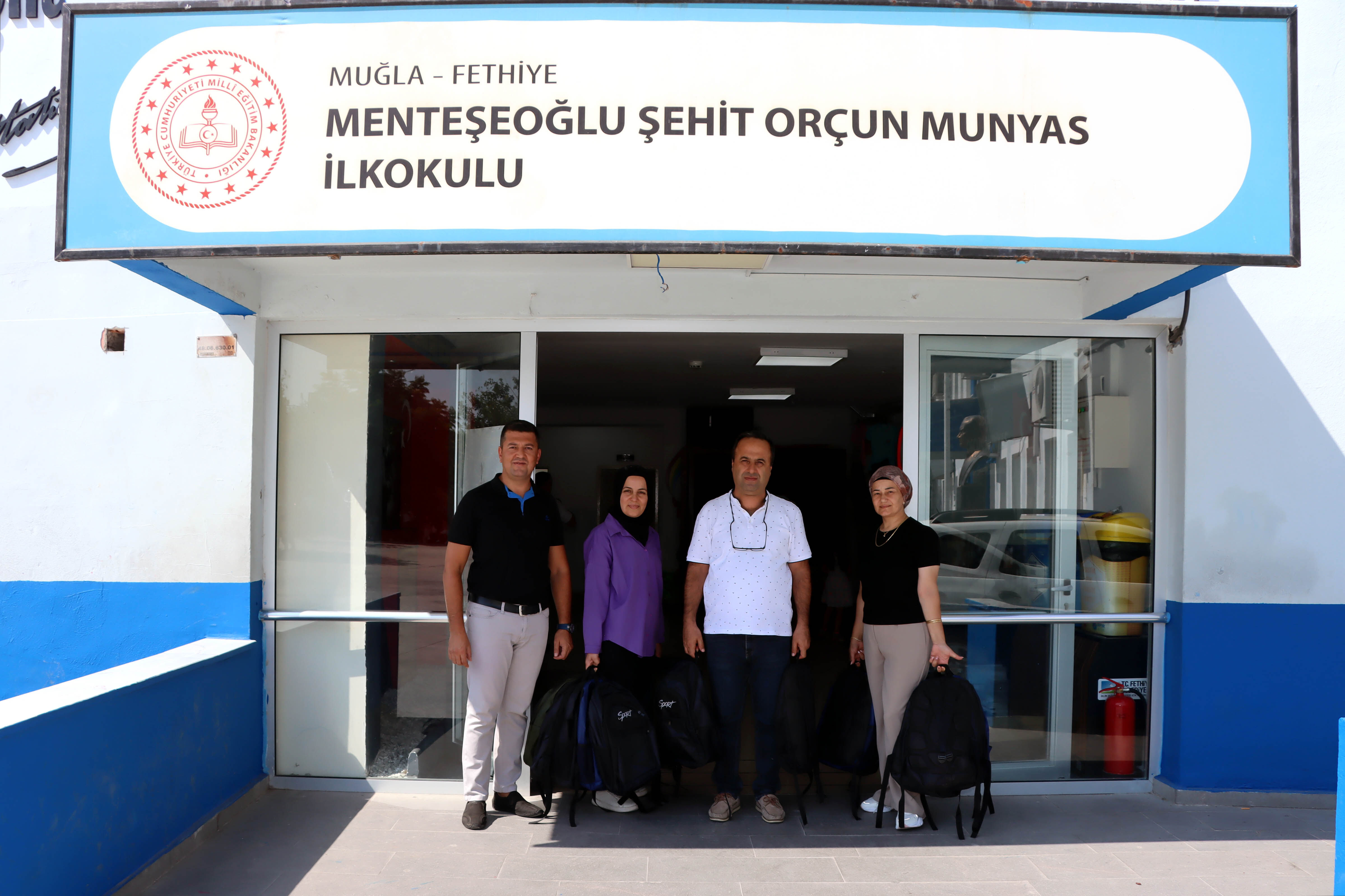 FTSO’nun Kırtasiye Ürünleriyle Doldurduğu Çantalar, Fethiye’de 320 Öğrenciye Dağıtıldı