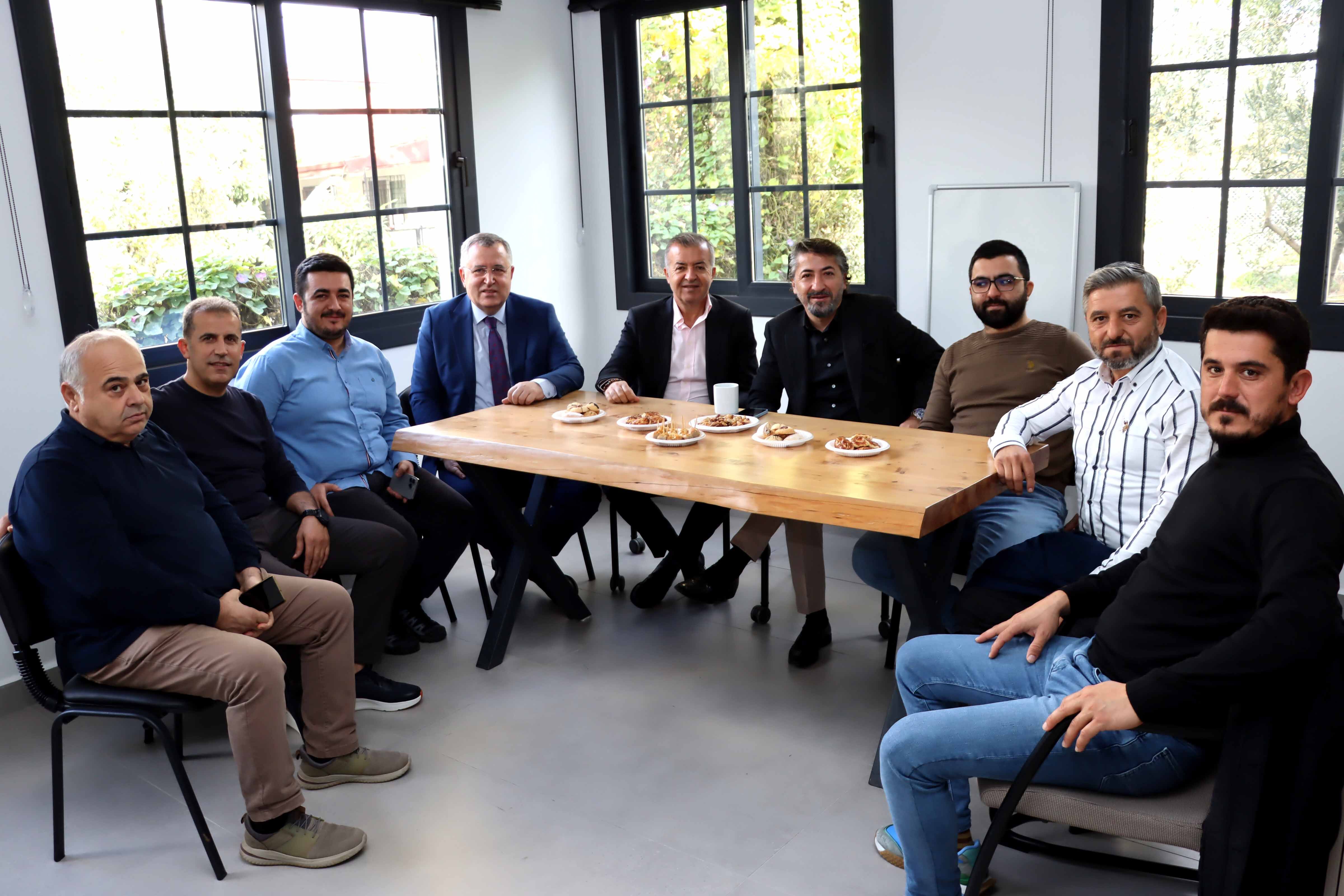 FTSO Yönetimi, Genç Girişimci Ali Rıza Günal’ı Ziyaret Etti