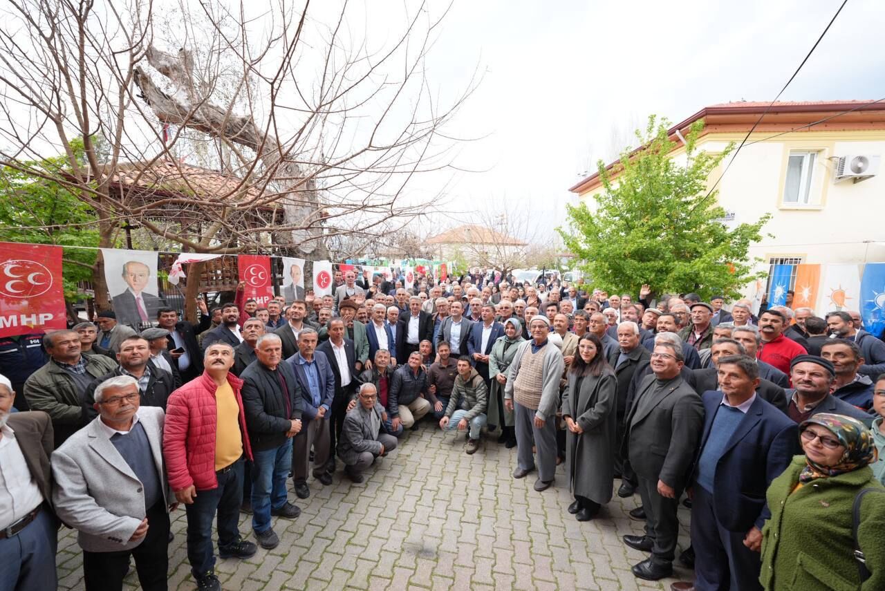 Akdeni̇zli̇ “31 Mart’ta Çok Güçlü Desteği̇ni̇zi̇ Bekli̇yorum” (9)