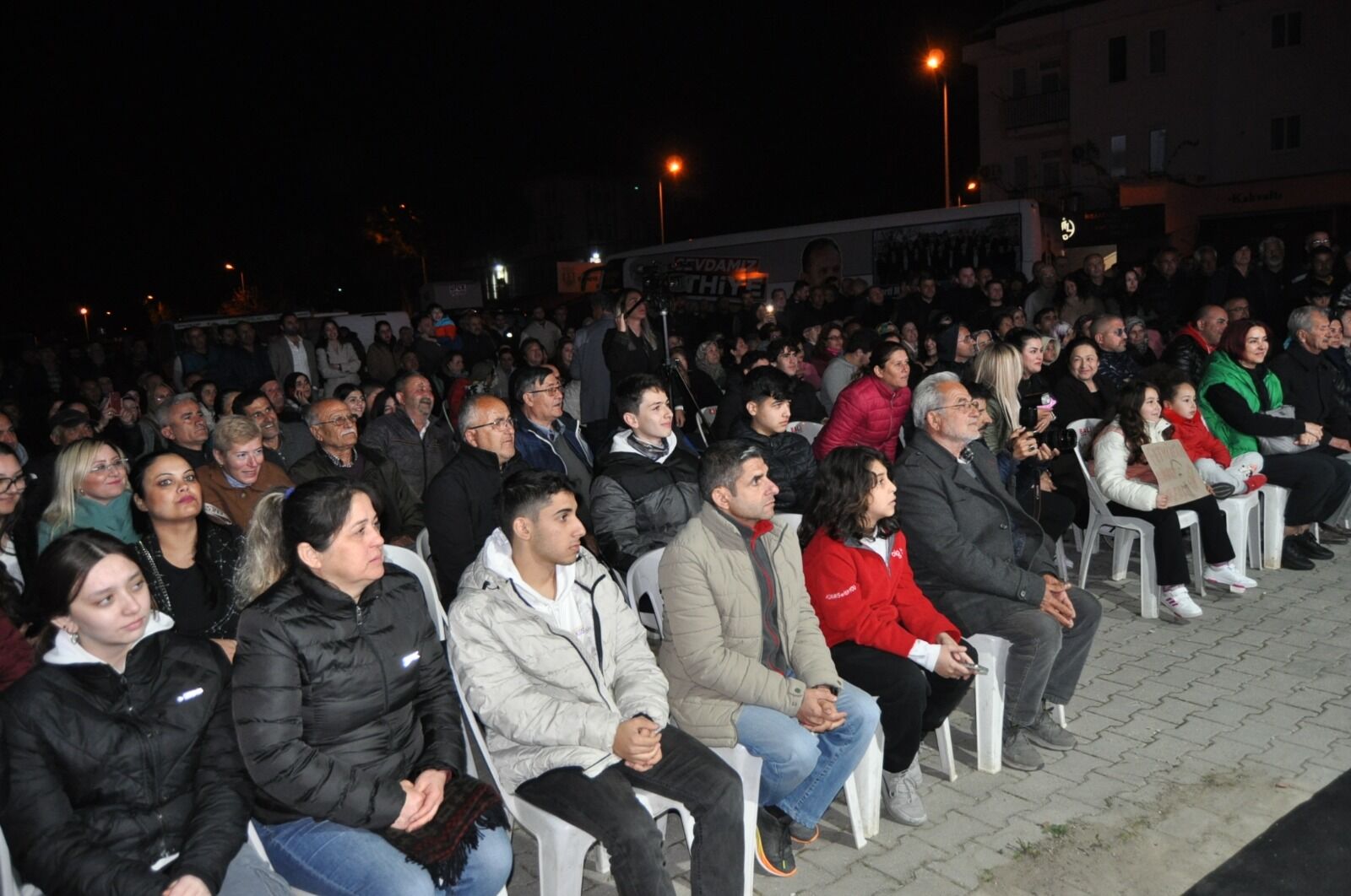 Saatcı, ‘Büyük Oyun Oynanıyor’ (8)