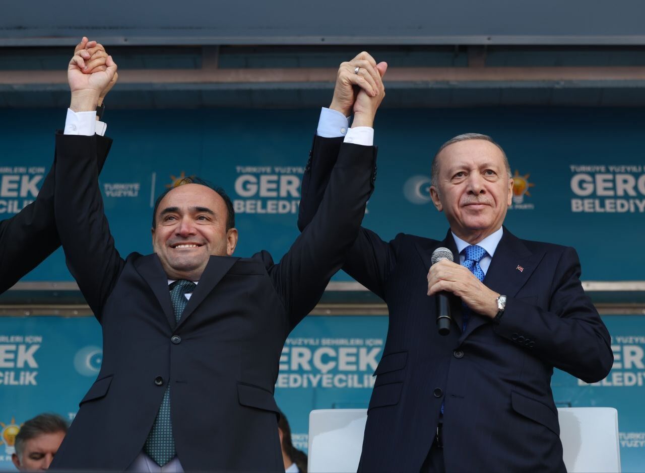 Başkan Akdeni̇zli̇, Beledi̇ye Başkanliği Görevi̇nde Bi̇ri̇nci̇ Yilini Doldurdu (1)