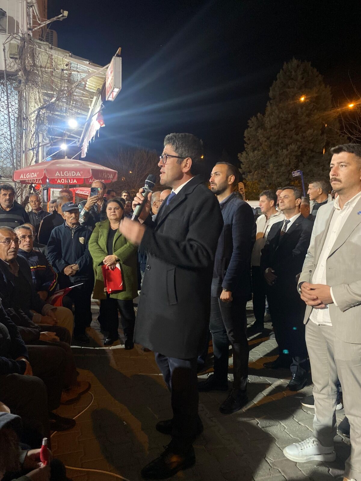 Kökten; 4 Yıldan Bu Yana Yatan Bir Belediye Var (8)