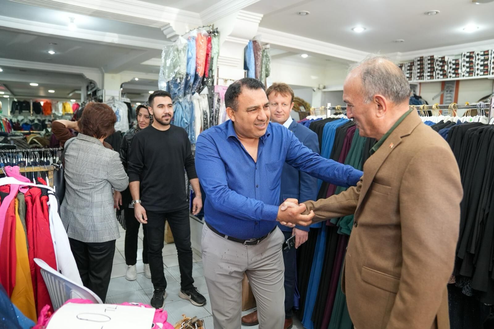 Saatci Esnaf Zi̇yaretleri̇ne Devam Edi̇yor (9)