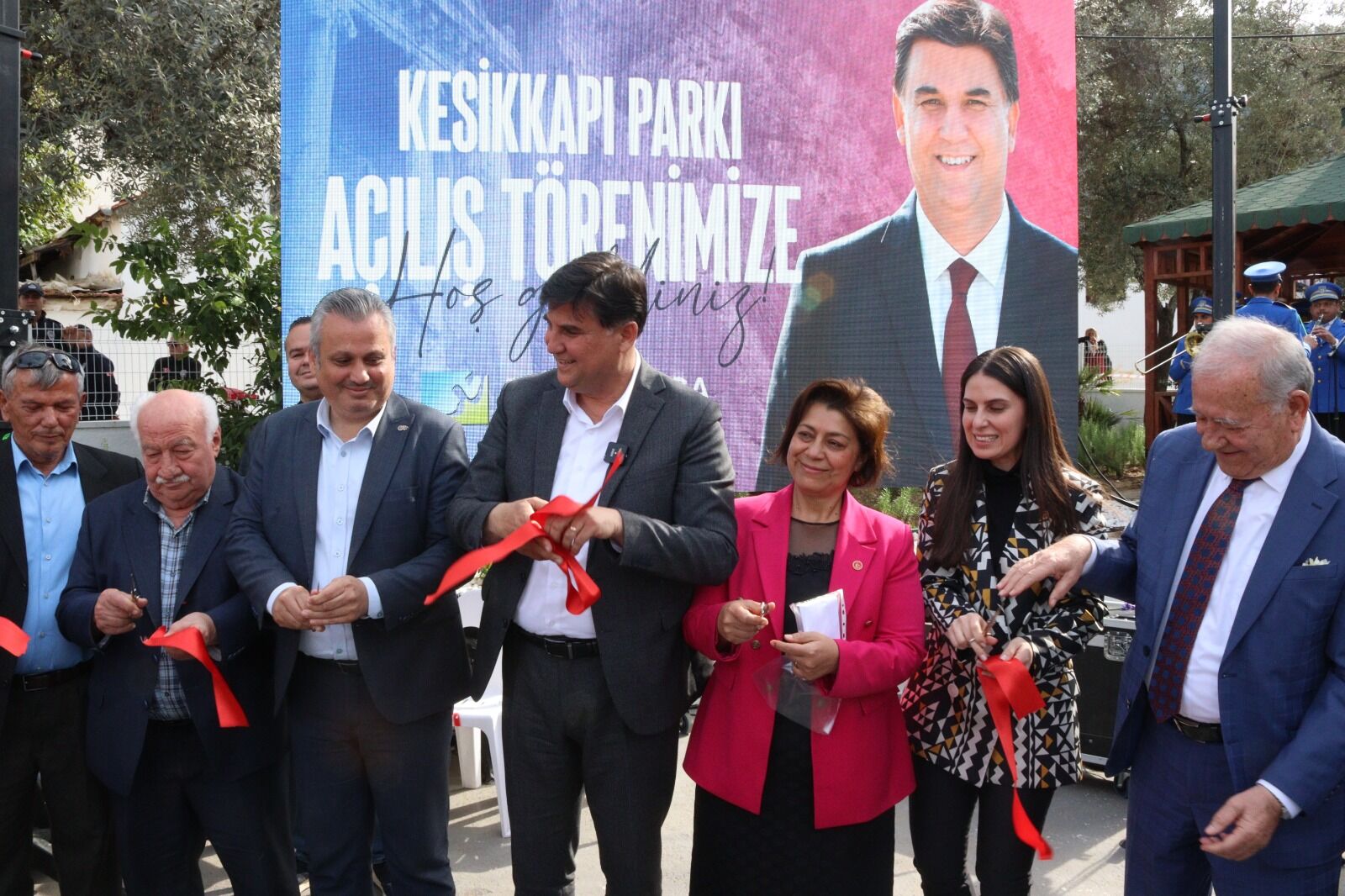 Yenilenen Kesikkapı Parkı Törenle Açıldı (3)