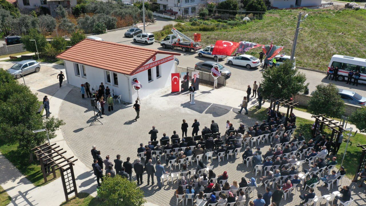 Şehi̇t Ai̇leleri̇ Ve Gazi̇ler İstedi̇, Başkan Akdeni̇zli̇ Gerçekleşti̇rdi̇ (9)