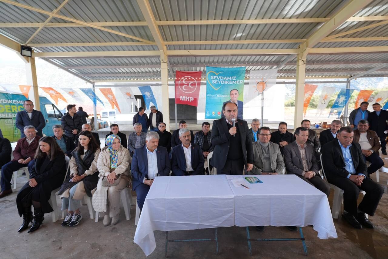 Akdeni̇zli̇ Mahalle Buluşmalarina Devam Edi̇yor (7)