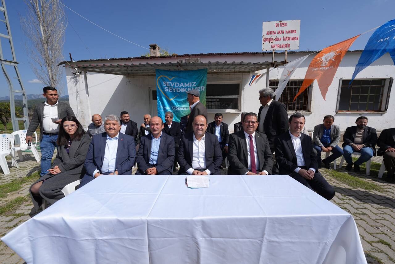 Akdeni̇zli̇, Durdurak Bi̇lmeden Çalişiyor (1)