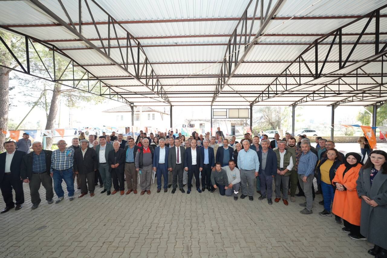 Akdeni̇zli̇, Durdurak Bi̇lmeden Çalişiyor (5)