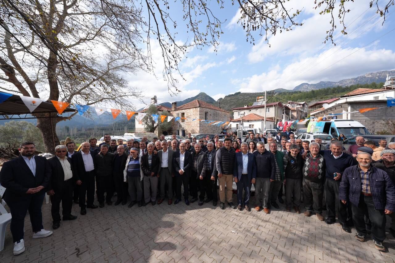 Akdeni̇zli̇, Durdurak Bi̇lmeden Çalişiyor (8)