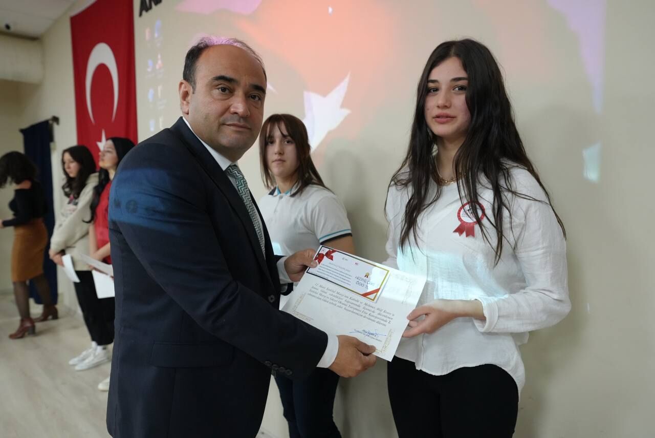 Seydi̇kemer’de İsti̇klal Marşimizin Kabulü Gururla Kutlandi (1)