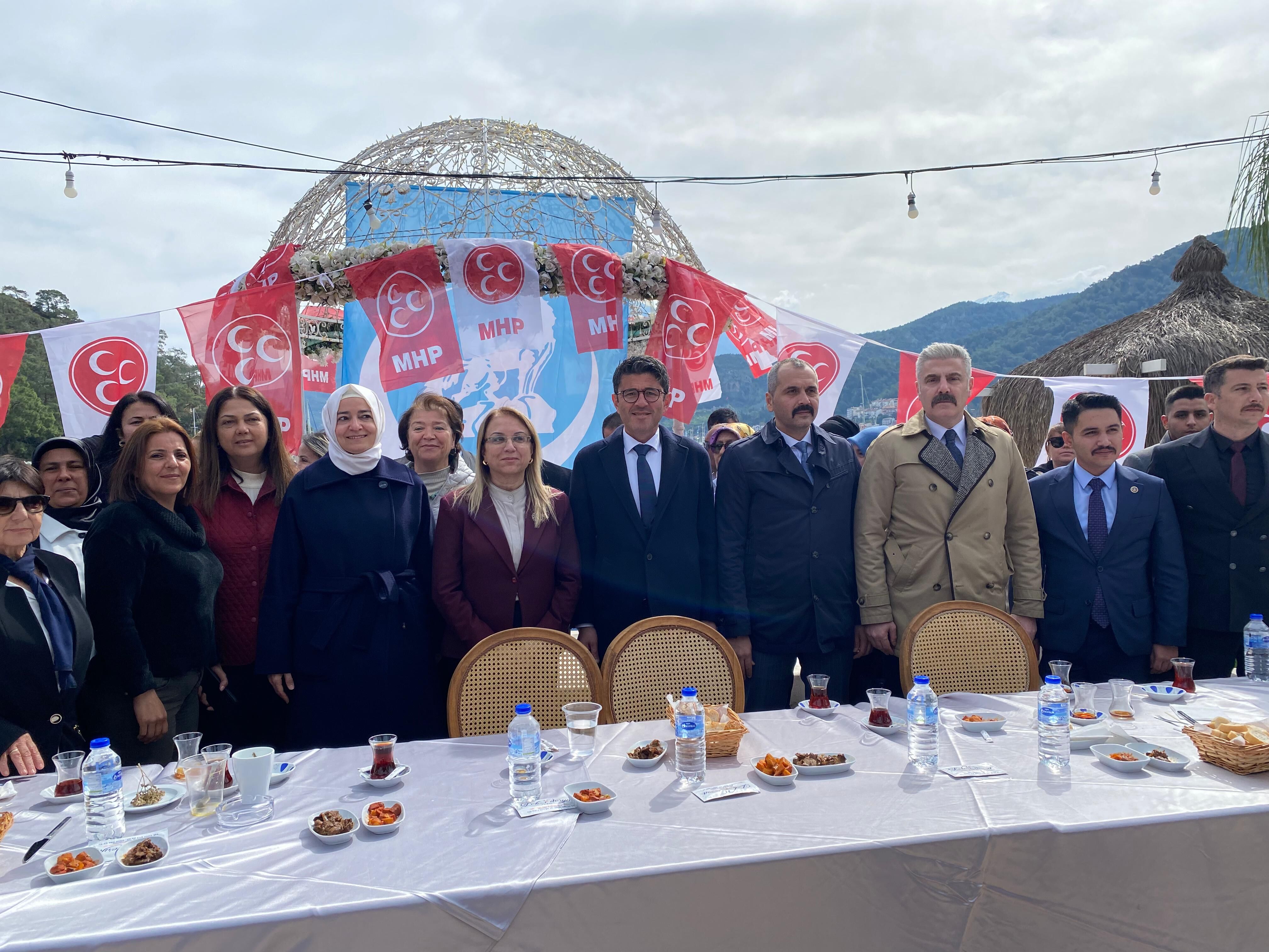 Kökten, Otomobil Tutkunları İle Buluştu (2)