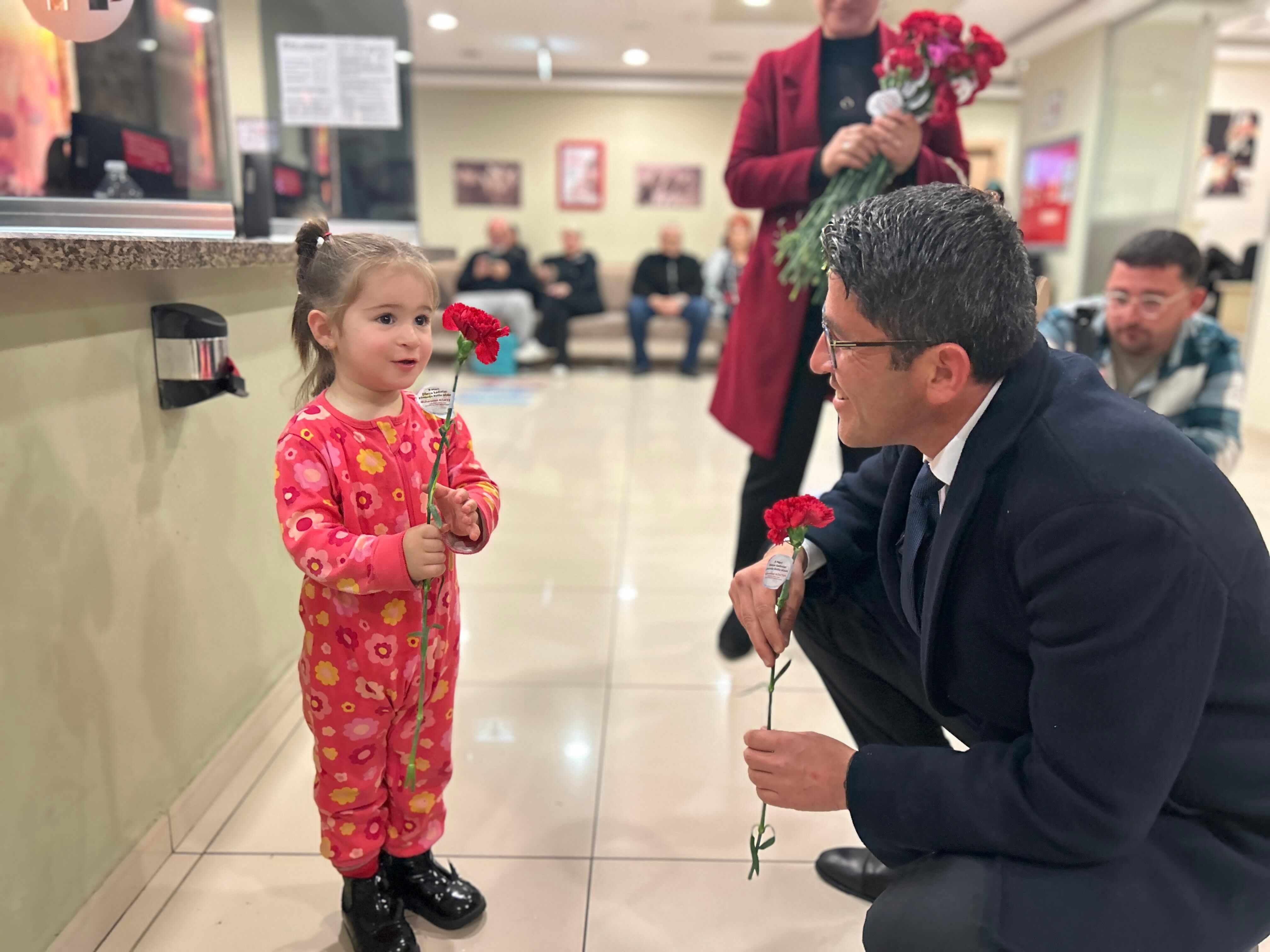 Kökten, 8 Mart Dünya Kadınlar Günü’nü Kutladı (10)