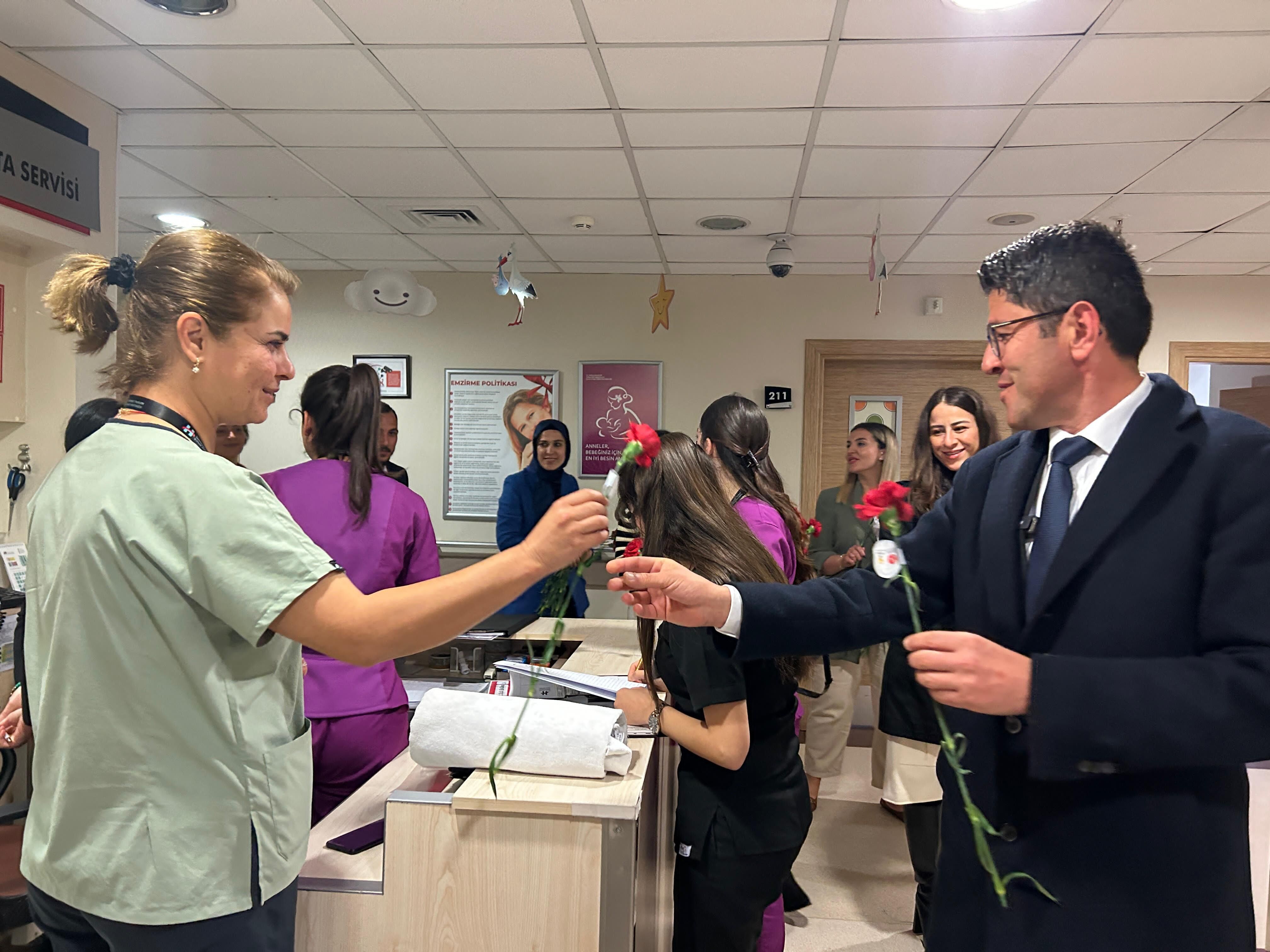 Kökten, 8 Mart Dünya Kadınlar Günü’nü Kutladı (2)