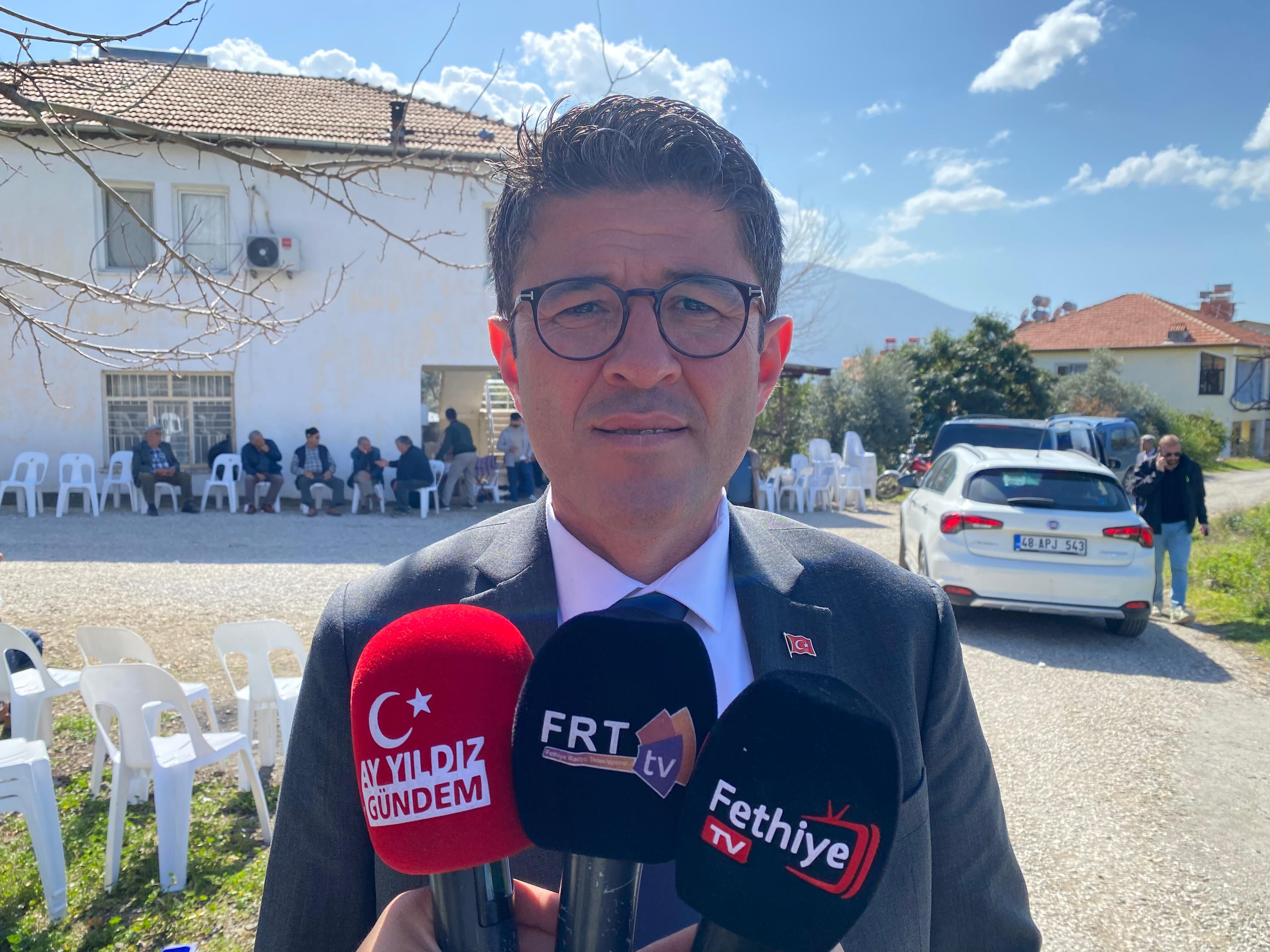 Kökten, Karaçulha Mahallesi’nden Merhum Sadık Dikik’in Taziyesi (2)