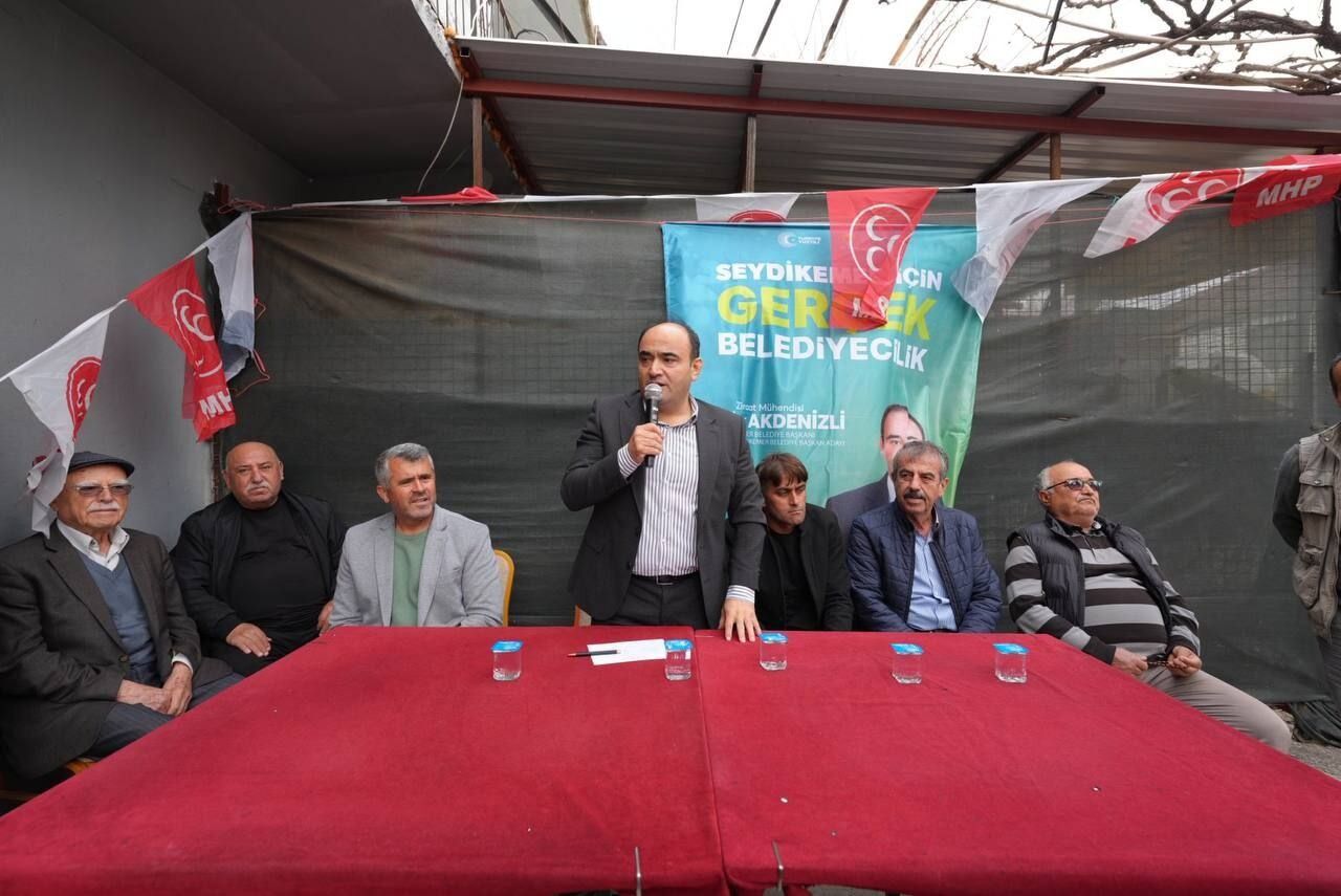 Halk Konuşuyor, Başkan Akdeni̇zli̇ Di̇nli̇yor (8)