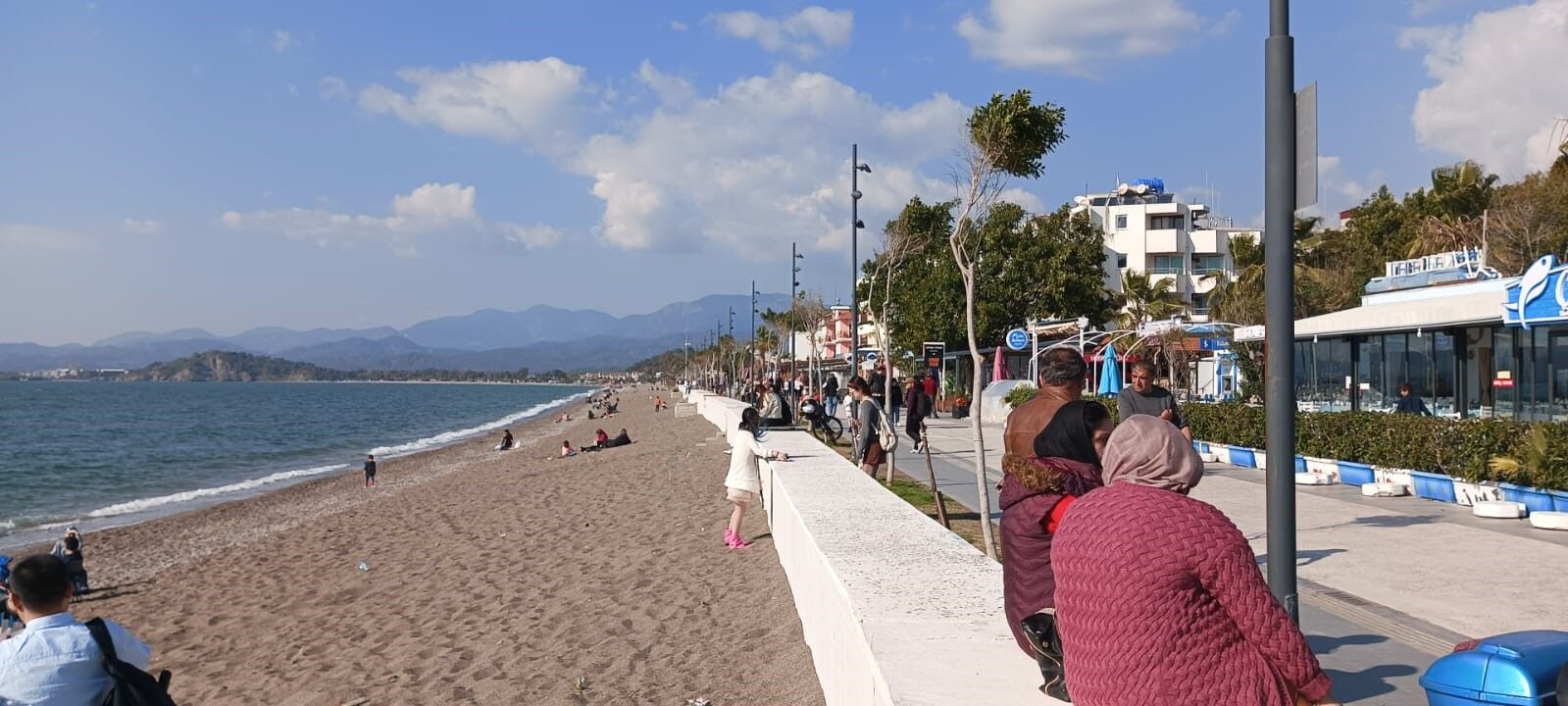 Fethiye'de Güneşli Havayı Gören, Sahile Koştu (1)