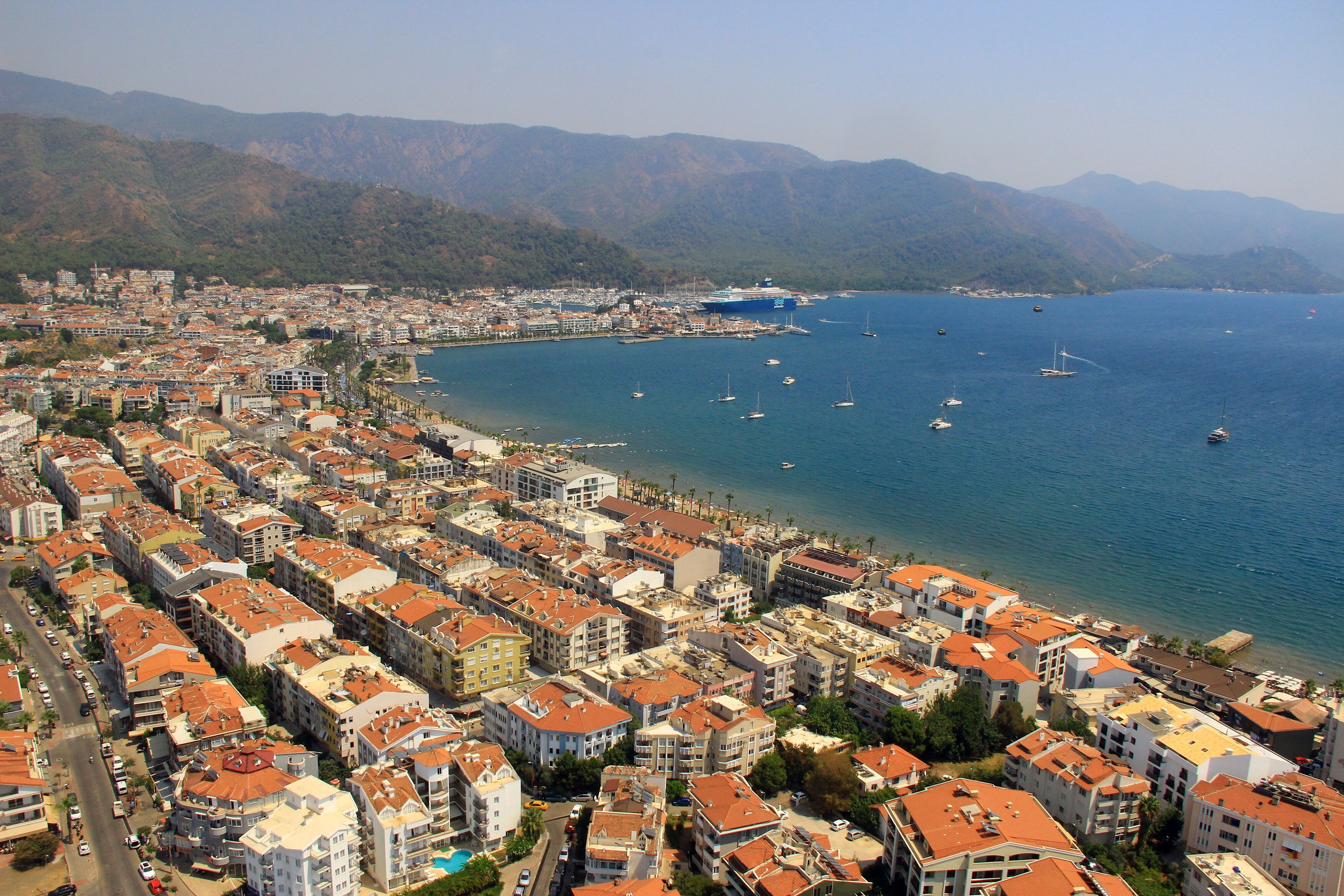Türkiye'de Yerleşik Yabancı Nüfus Azalıyor (2)