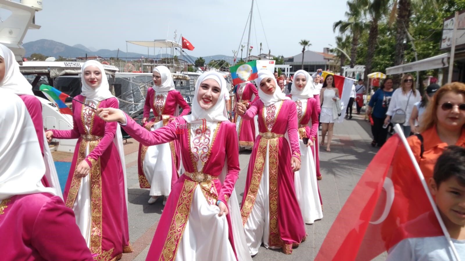 23 Nisan Kortej Ve Şöleni Büyük İlgi Gördü (24)