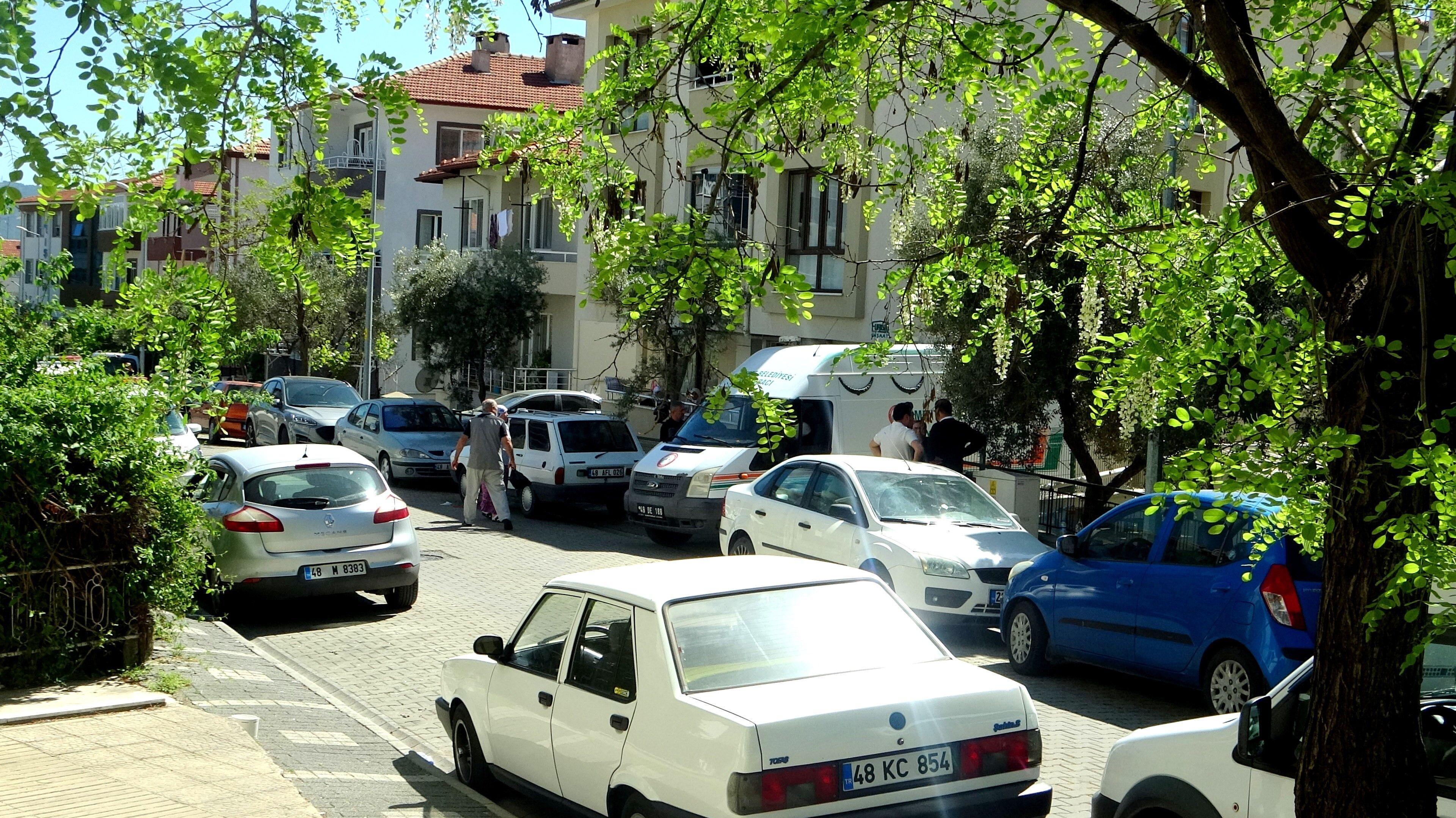 Emekli Polis Memuru Silahla Vurulmuş Halde Bulundu (1)