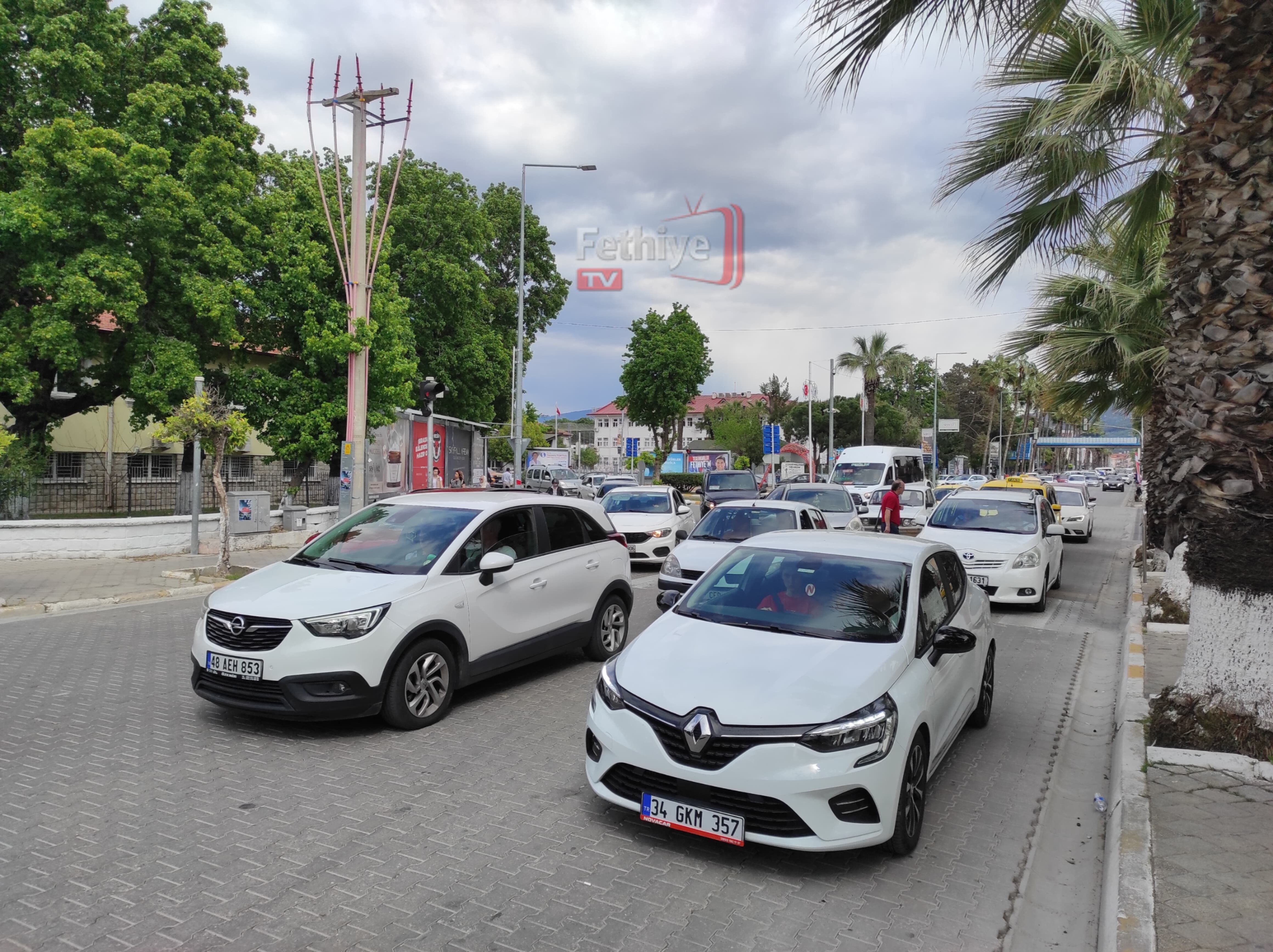 Fethiye’de Bayram Öncesi Tatilci Yoğunluğu Başladı (3)