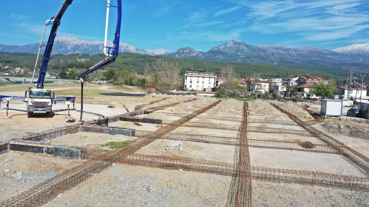 Seydi̇kemer Kapali Pazar Yeri̇nde İlk Betonlar Döküldü (2)