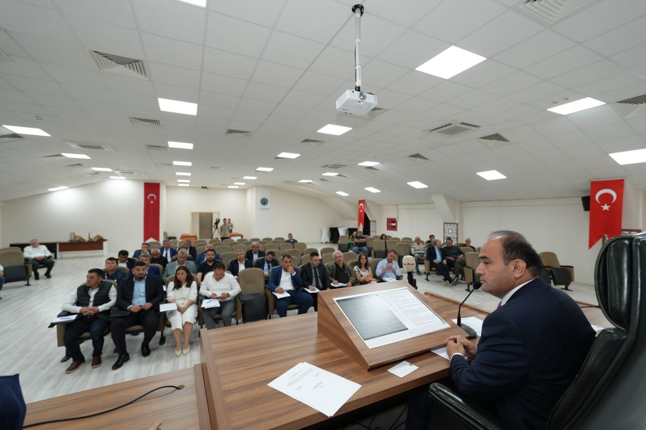 Seydi̇kemer Beledi̇yesi̇’nde 2024 2029 Dönemi̇ İlk Mecli̇s Toplantisi Yapildi (4)