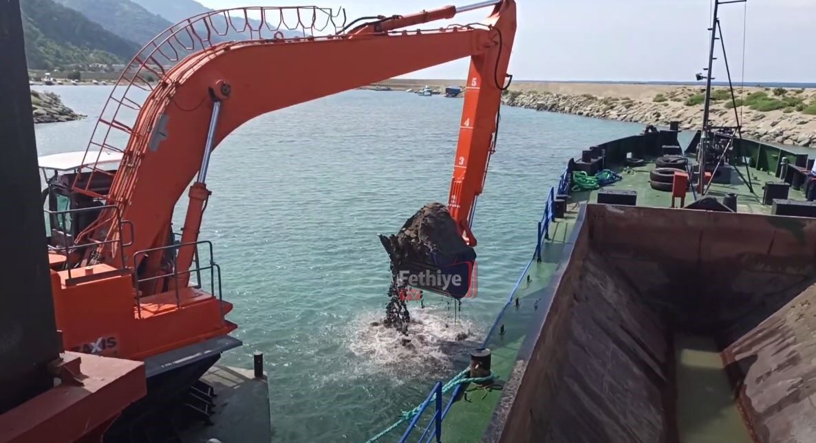 Fethiye’ye Gelen “Çamur V” Gemisi Körfezde Nasıl Çalışacak (9)