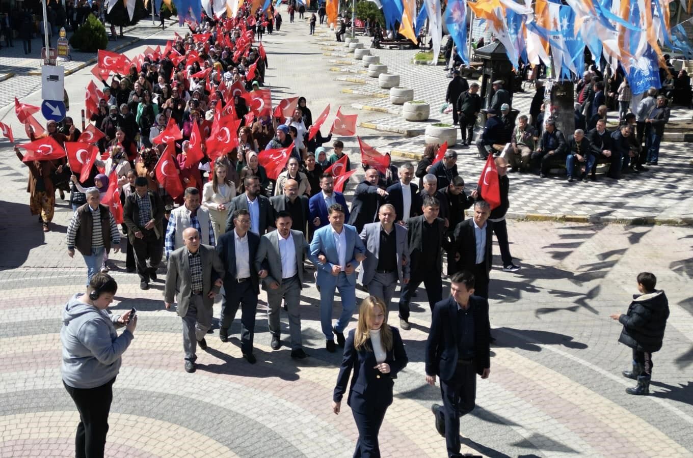 Türkiye'nin En Genç Kadın Belediye Başkanı Oldu 1