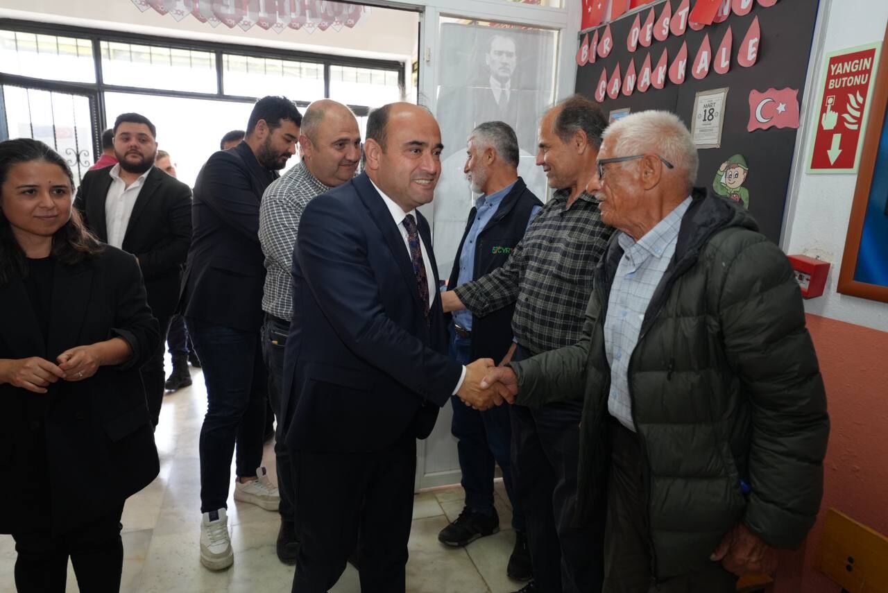 Akdeni̇zli̇ Sandik Görevli̇leri̇ni̇ Zi̇yaret Etti̇ (12)