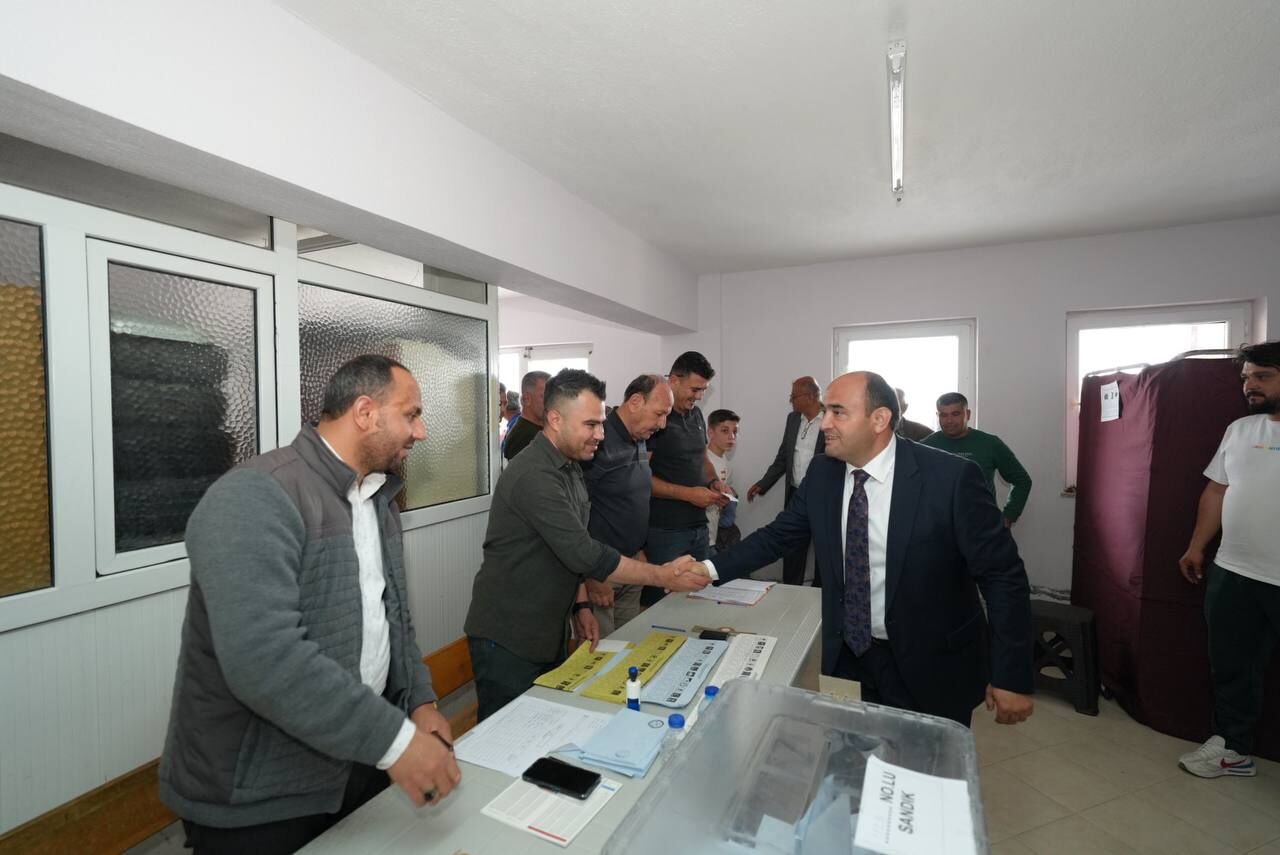 Akdeni̇zli̇ Sandik Görevli̇leri̇ni̇ Zi̇yaret Etti̇ (17)