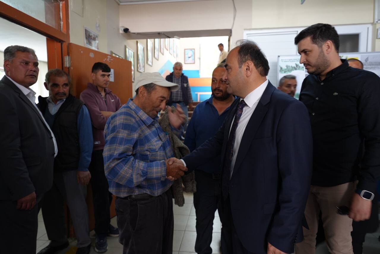 Akdeni̇zli̇ Sandik Görevli̇leri̇ni̇ Zi̇yaret Etti̇ (9)