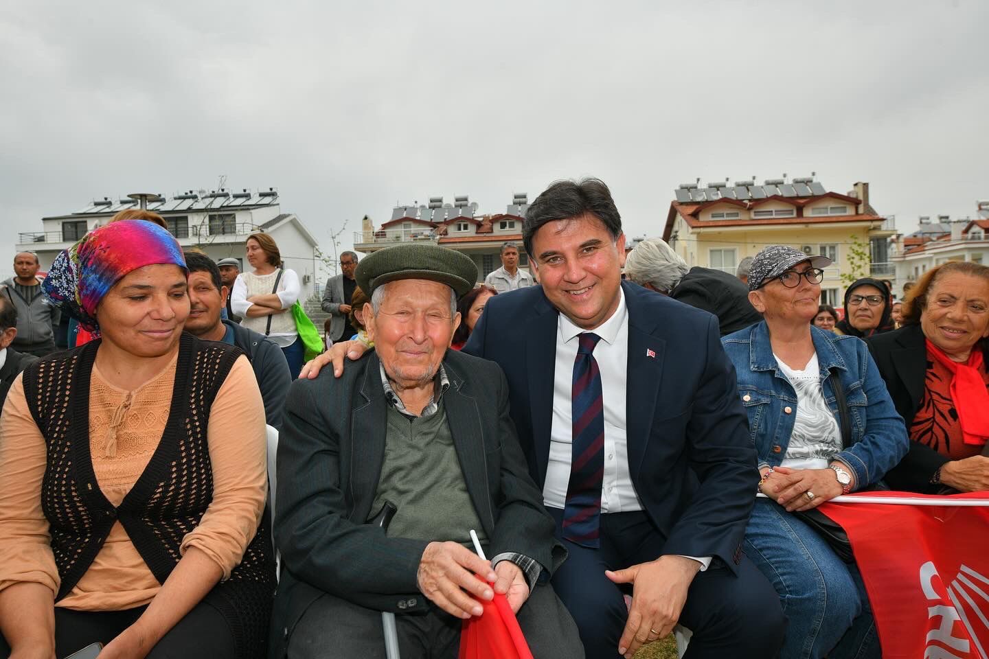 Alim Karaca Bizim Aklımızla Alay Etmeyin (2)