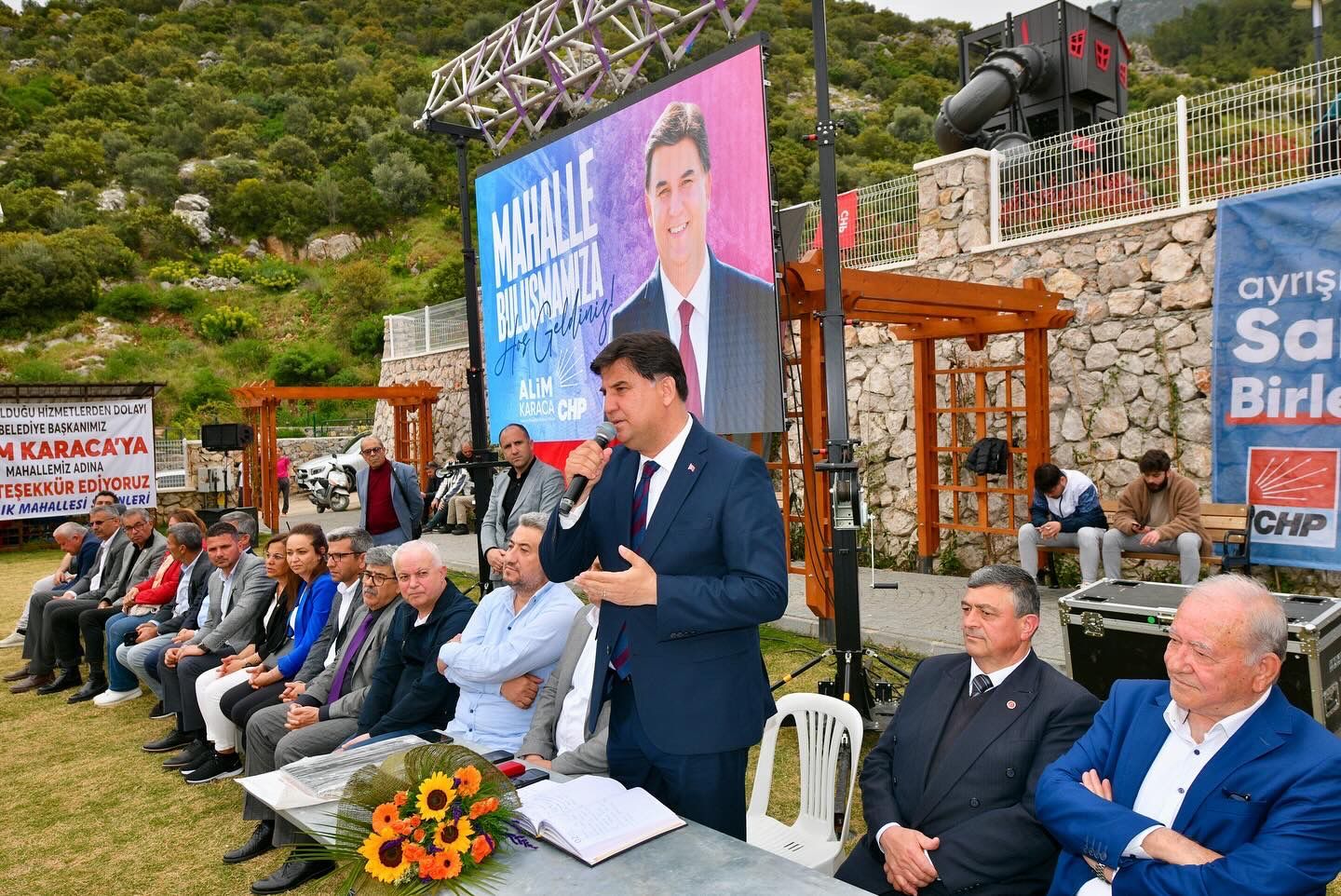 Alim Karaca Bizim Aklımızla Alay Etmeyin (4)
