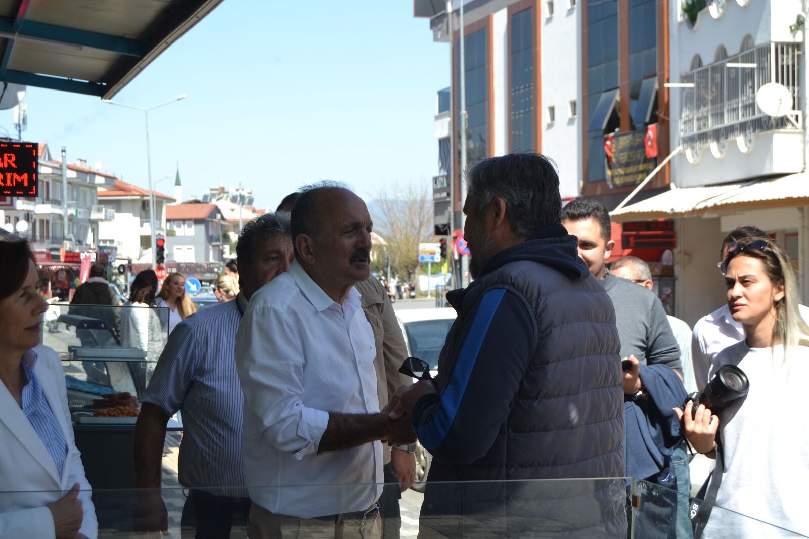 Saatcı, Esnaf Ziyaretlerinde Bulundu (2)