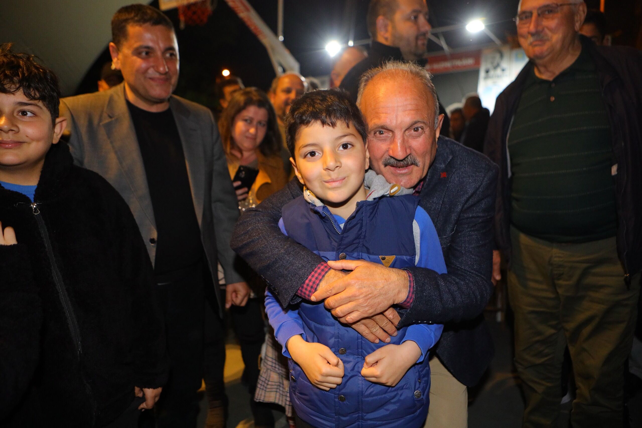 Saatcı İyiki Biz Aday Olduk Da Belediye Çalışma Başladı (2)
