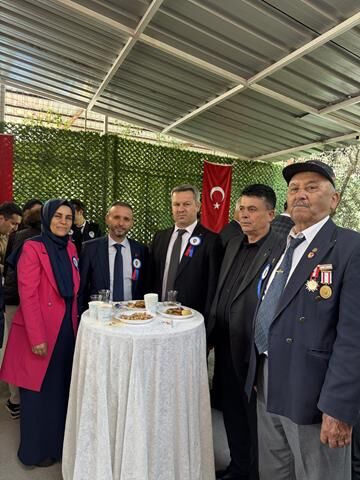 Seydi̇kemer’de Poli̇s Haftasi Kokteylle Kutlandi (3) (Copy)-1