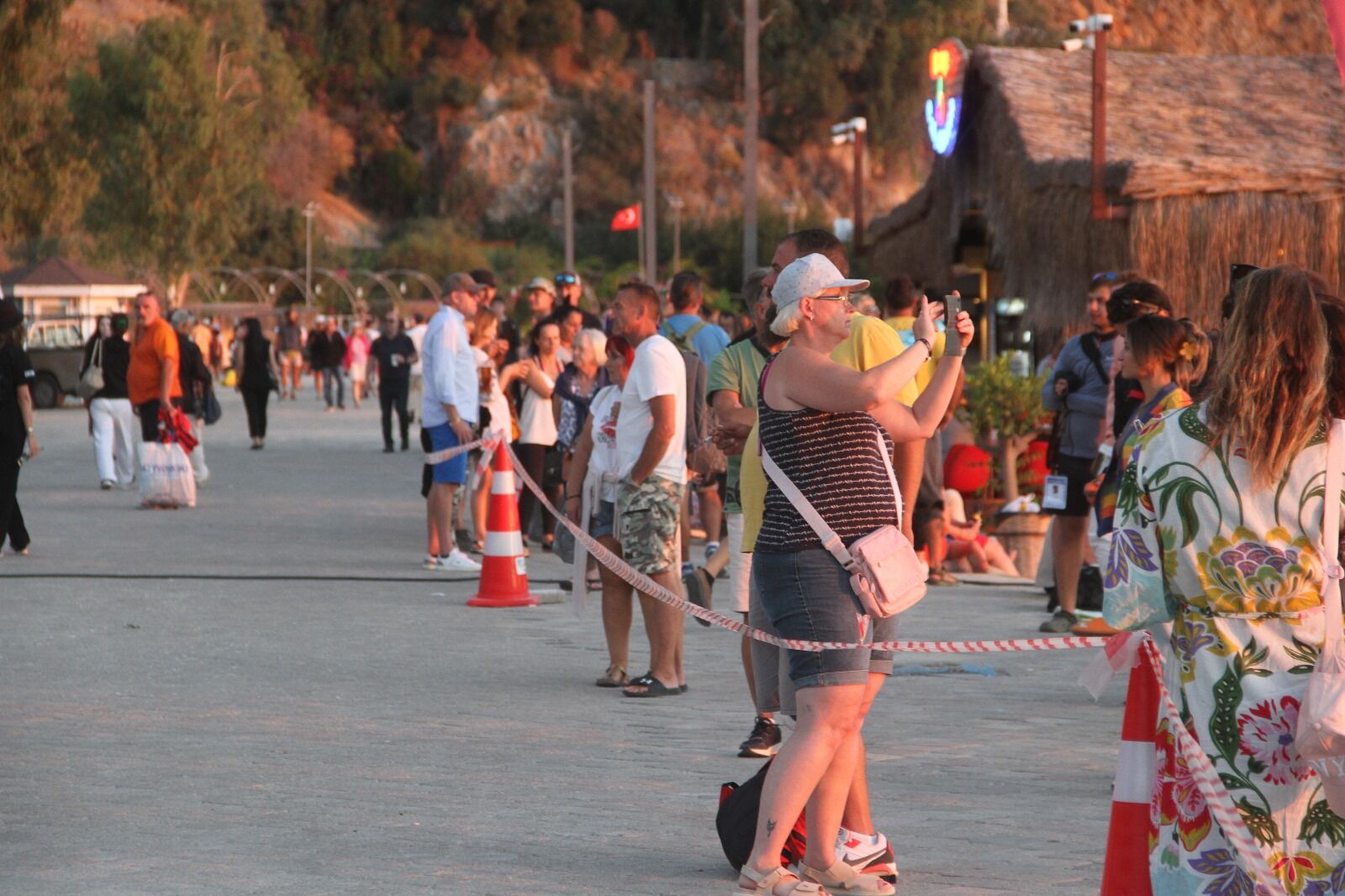 24. Uluslararası Fethiye Ölüdeniz Hava Oyunları Festivali Törenle Başladı