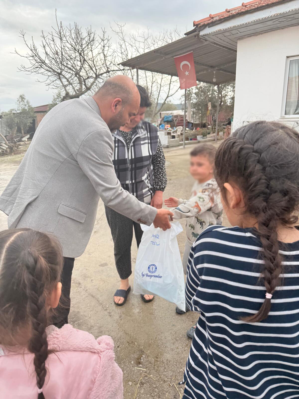 Sağlık-Sen Muğla'dan Anlamlı Bayram Hediyesi