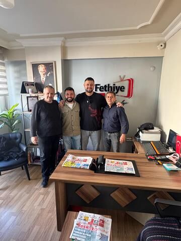 Fethiyeli Fenomen Gökcen’den Beşkaza Gazetesi’ne ‘Hayırlı Olsun’ Ziyareti