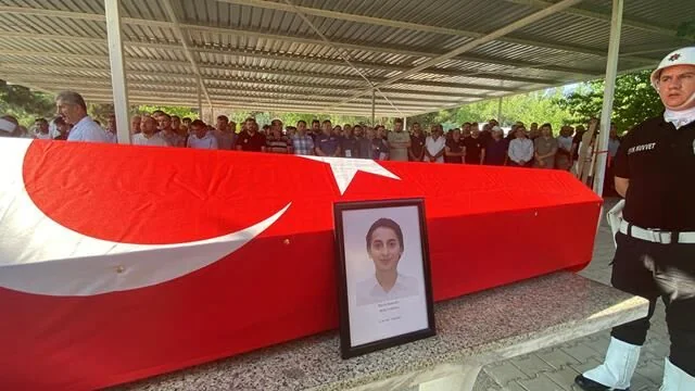 32 Yaşında Vefat Eden Fethiyeli Polis İçin Tören Düzenlendi