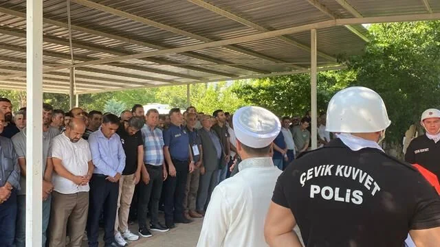 32 Yaşında Vefat Eden Fethiyeli Polis İçin Tören Düzenlendi