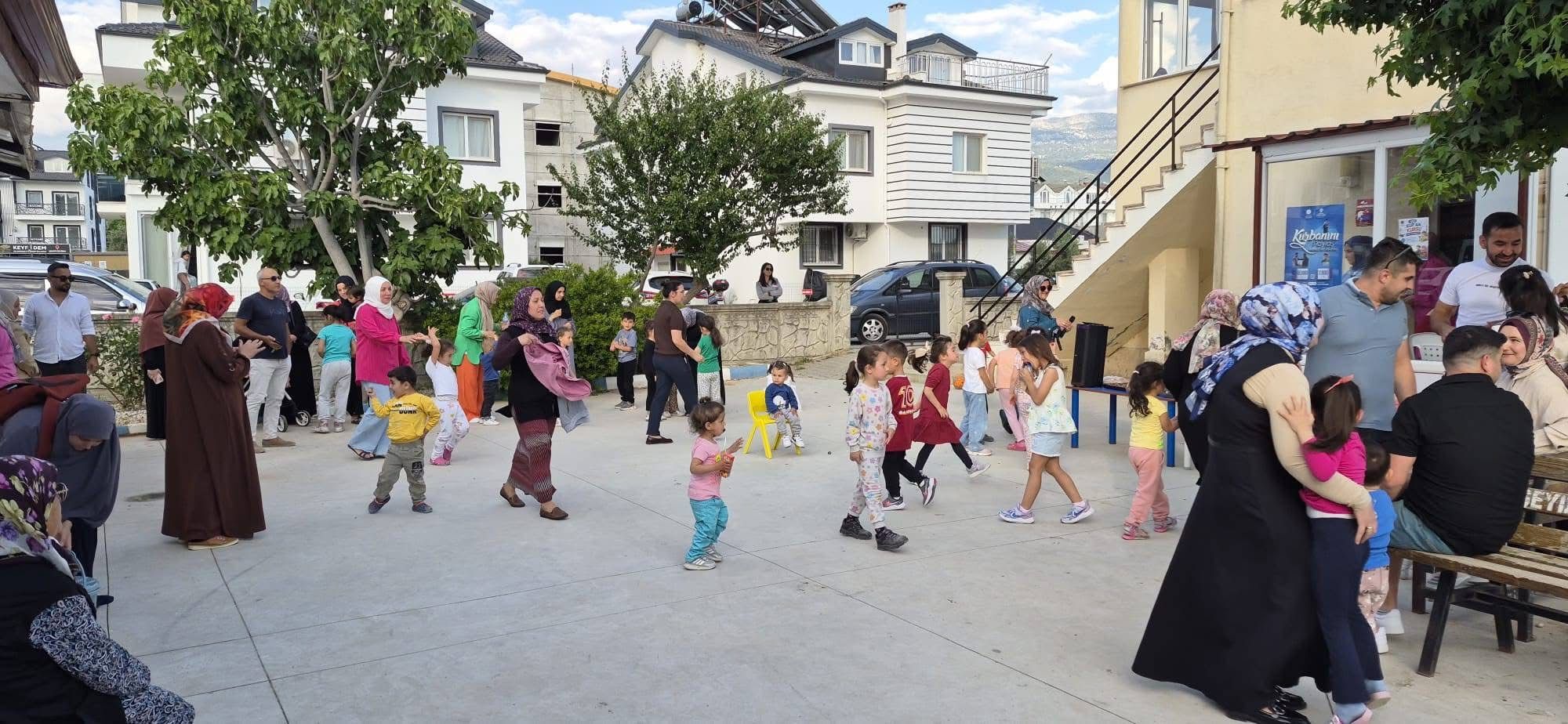 4-6 Yaş Kur’an Kursu Öğrencileri Gürpınar Camii’nde Buluştu
