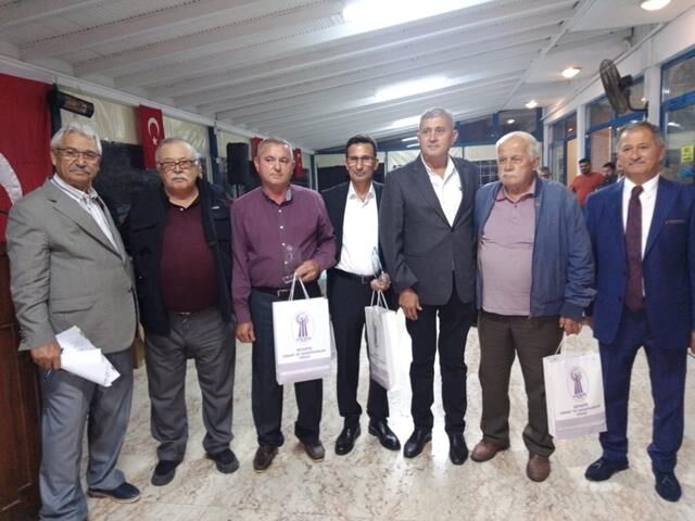 Fethiye'de 40 Yılı Dolduran Üyelere Plaket