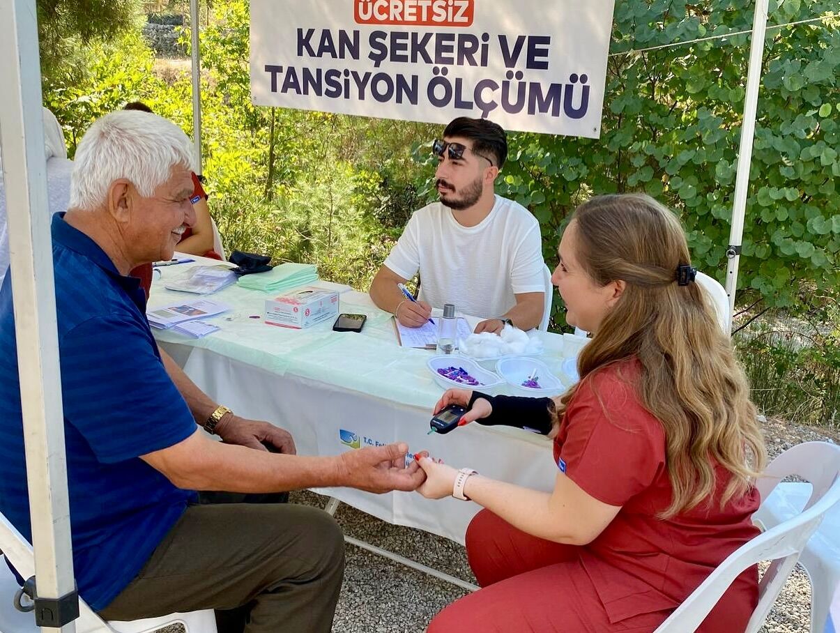 Fethiye Belediyesi'nden Nif Mahallesi'nde Ücretsiz Sağlık Taraması
