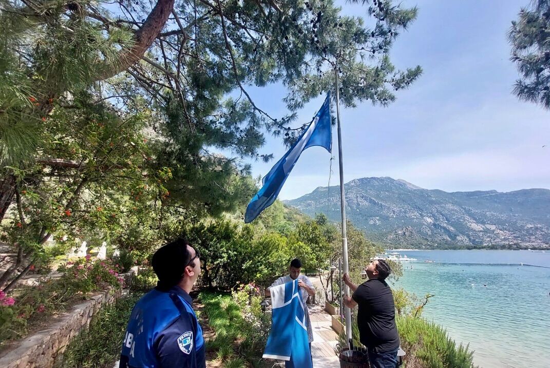 Fethiye’de  14 Plaj, 4 Marina ve 5 Tekne Mavi Bayrağa Kavuştu