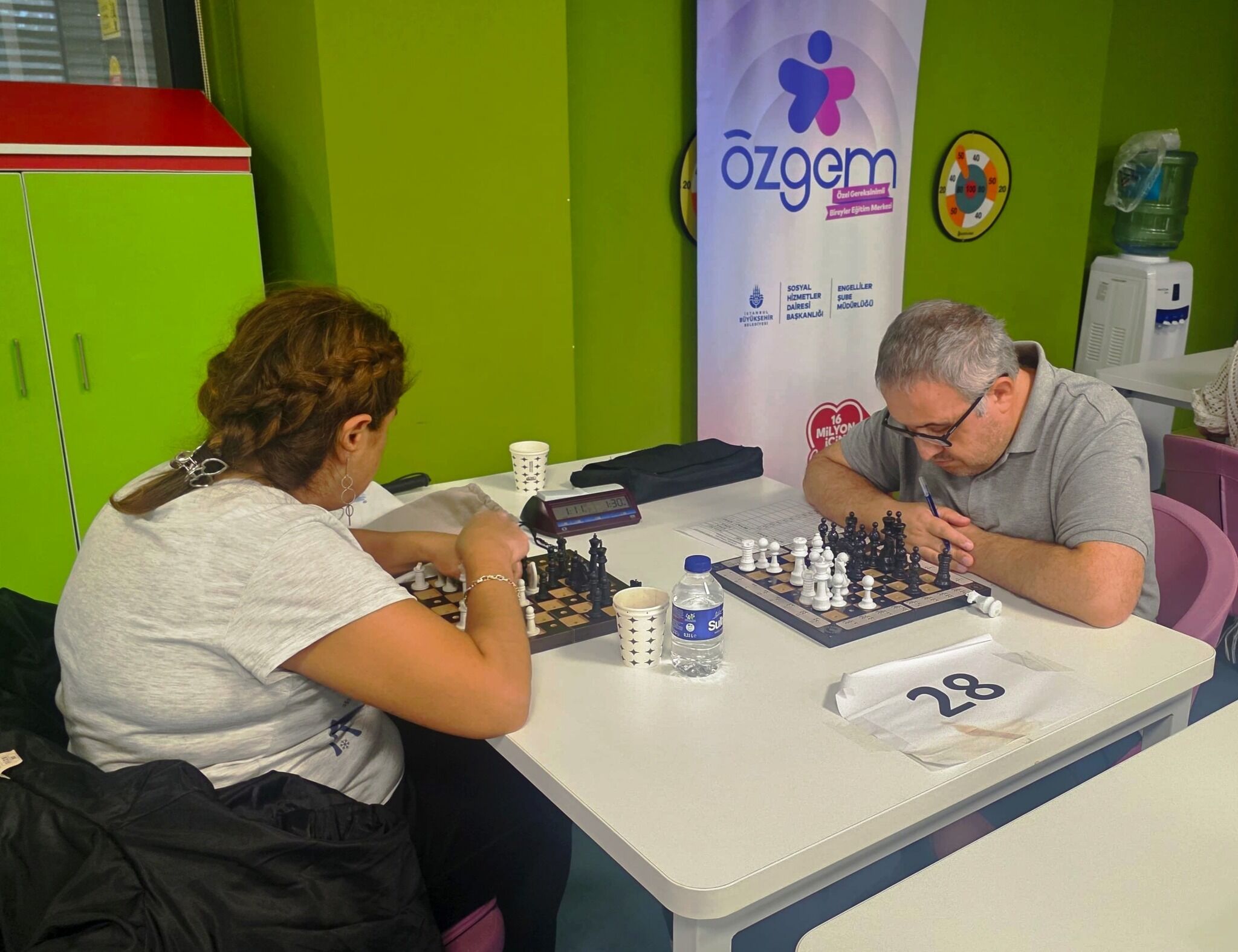 Görme Engelli Sporculardan Uluslararası Satranç Arenasında Gururlandıran Katılım